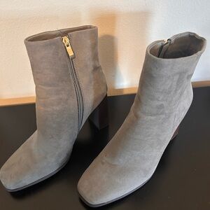 JustFab Gray Ankle Booties with Gold Zipper